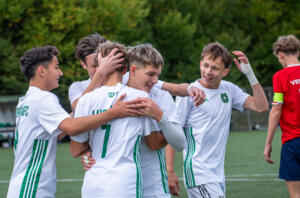 V�rbeli v�rosi derbin gy�z�tt a Lurk� UFC U17 (2009)! 