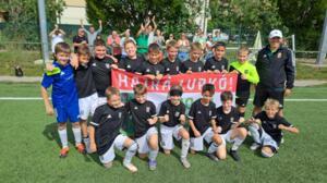 Fergeteges foci, kilenc gl