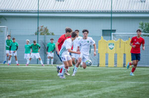 A futball szenvedett veresget