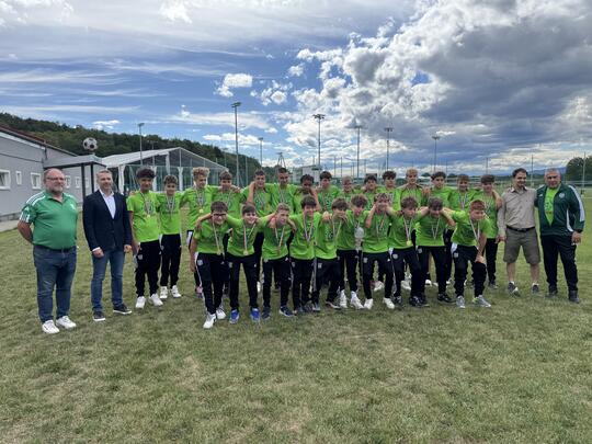 �tvett�k meg�rdemelt arany�rm�ket a Lurk� UFC U14-esei (2012)